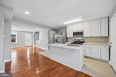 628 Roundview Road, Baltimore, MD 21225 - Photo 10
