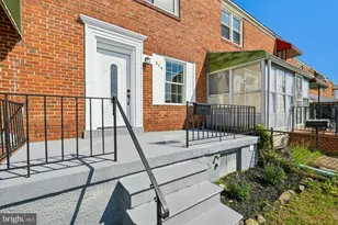 628 Roundview Rd, Baltimore, MD 21225 - Photo 2