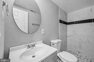 628 Roundview Rd, Baltimore, MD 21225 - Photo 30