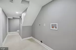 628 Roundview Rd, Baltimore, MD 21225 - Photo 34