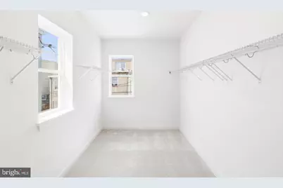 1325 Valley St, Baltimore, MD 21202 - Photo 10