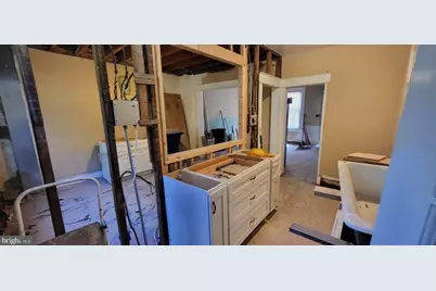 3404 Hilldale Place, Baltimore, MD 21215 - Photo 8