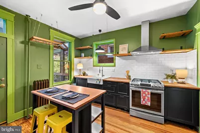 306 E 31st Street E, Baltimore, MD 21218 - Photo 10