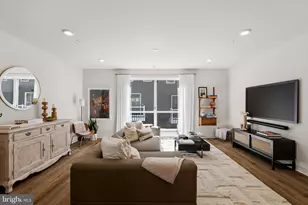 105 Glass Ln, Baltimore, MD 21230 - Photo 6