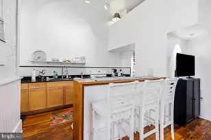 112 E West St, Baltimore, MD 21230 - Photo 12