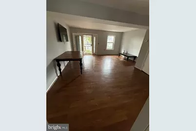 807 Showell Court, Baltimore, MD 21202 - Photo 4