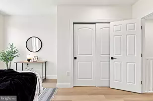 637 N Robinson St, Baltimore, MD 21205 - Photo 12