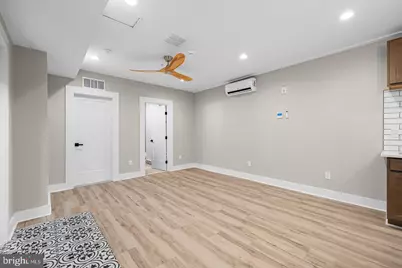 400 S Conkling Street #6, Baltimore, MD 21224 - Photo 8
