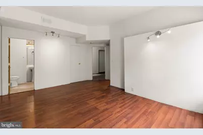 700 Park Avenue, Baltimore, MD 21201 - Photo 10
