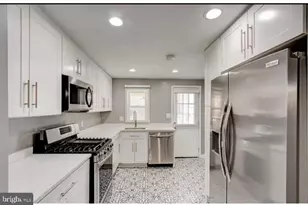 111 Bloomsberry St, Baltimore, MD 21230 - Photo 2