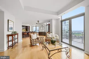 675 President St, Baltimore, MD 21202 - Photo 1