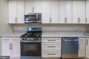 6011 Western Run Dr, Baltimore, MD 21209 - Photo 26