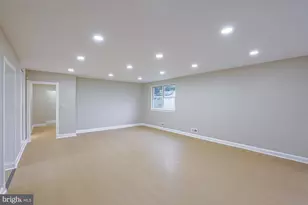 6011 Western Run Dr, Baltimore, MD 21209 - Photo 16