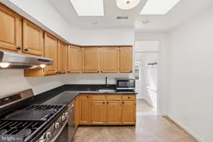 3022 Darby Street E, Baltimore, MD 21211 - Photo 14