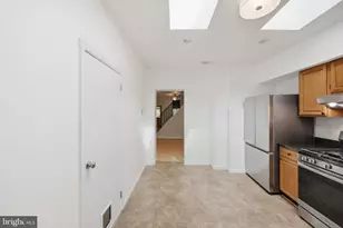 3022 Darby Street E, Baltimore, MD 21211 - Photo 16