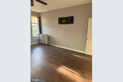 11 N Fulton Avenue, Baltimore, MD 21223 - Photo 18