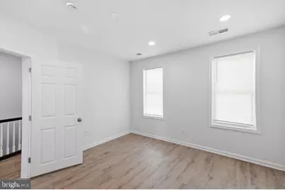 3227 Phelps Lane, Baltimore, MD 21229 - Photo 16