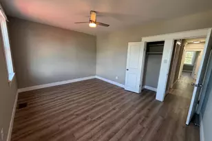 3818 6th St, Baltimore, MD 21225 - Photo 12
