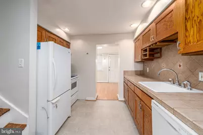 666 Melvin Drive, Baltimore, MD 21230 - Photo 6