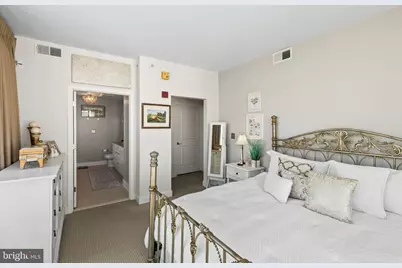 675 President #2601, Baltimore, MD 21202 - Photo 18