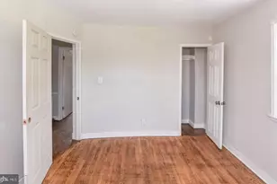 2565 Harlem Ave, Baltimore, MD 21216 - Photo 10
