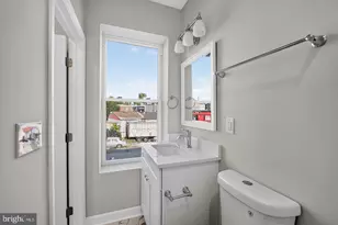 1613 N Longwood St, Baltimore, MD 21216 - Photo 24