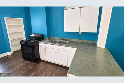 727 N Linwood Avenue N, Baltimore, MD 21205 - Photo 2