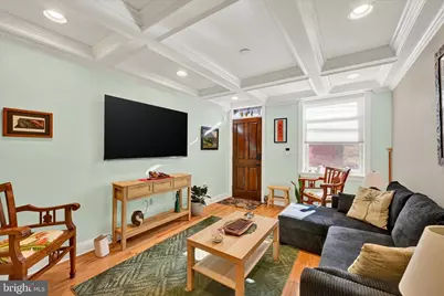 404 S Castle Street, Baltimore, MD 21231 - Photo 4
