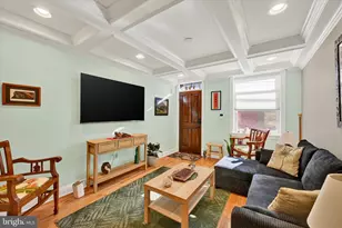 404 S Castle St, Baltimore, MD 21231 - Photo 4