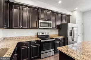 128 S Newkirk St, Baltimore, MD 21224 - Photo 16