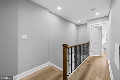 2114 E Hoffman Street, Baltimore, MD 21213 - Photo 20