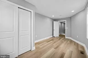 2114 E Hoffman St, Baltimore, MD 21213 - Photo 18