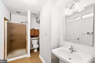19 S Curley St, Baltimore, MD 21224 - Photo 16