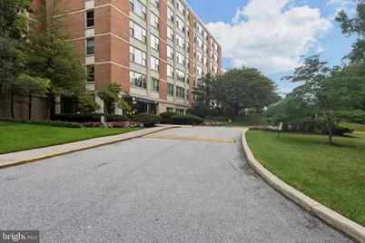 4401 Roland Avenue #415, Baltimore, MD 21210 - Photo 2