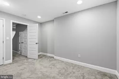 322 S Clinton Street, Baltimore, MD 21224 - Photo 30