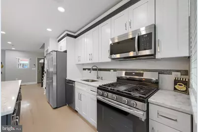 302 Martingale Avenue, Baltimore, MD 21229 - Photo 4