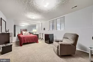 7402 Park Heights Ave, Baltimore, MD 21208 - Photo 18