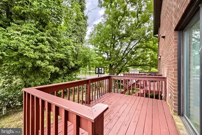 7402 Park Heights Avenue, Baltimore, MD 21208 - Photo 8