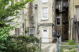 1021 N Caroline St, Baltimore, MD 21205 - Photo 32