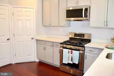 160 N Ellwood Avenue, Baltimore, MD 21224 - Photo 24
