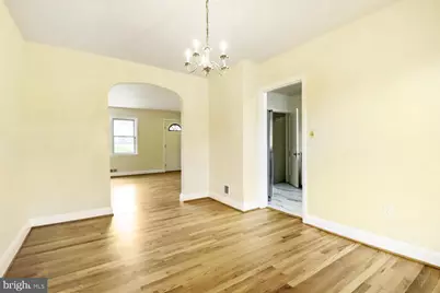 220 N Edgewood Street, Baltimore, MD 21229 - Photo 8