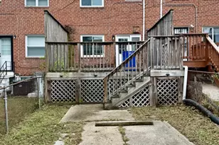 617 Brisbane Rd, Baltimore, MD 21229 - Photo 8