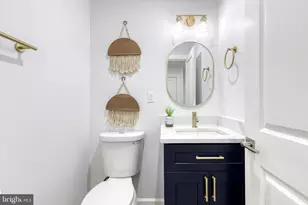2258 Brookfield Ave, Baltimore, MD 21217 - Photo 12