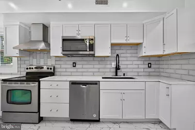 1900 N Collington Avenue, Baltimore, MD 21213 - Photo 10