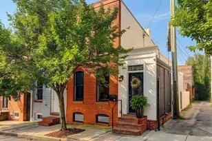 126 S Castle St, Baltimore, MD 21231 - Photo 2