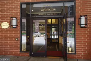 10 E Lee St, Baltimore, MD 21202 - Photo 38