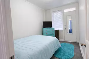 658 Dumbarton Ave, Baltimore, MD 21218 - Photo 16
