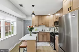 6231 Marlora Rd, Baltimore, MD 21239 - Photo 6