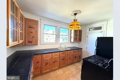 641 N Augusta Avenue, Baltimore, MD 21229 - Photo 16