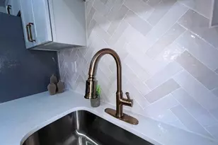 2802 W Garrison Ave W, Baltimore, MD 21215 - Photo 6